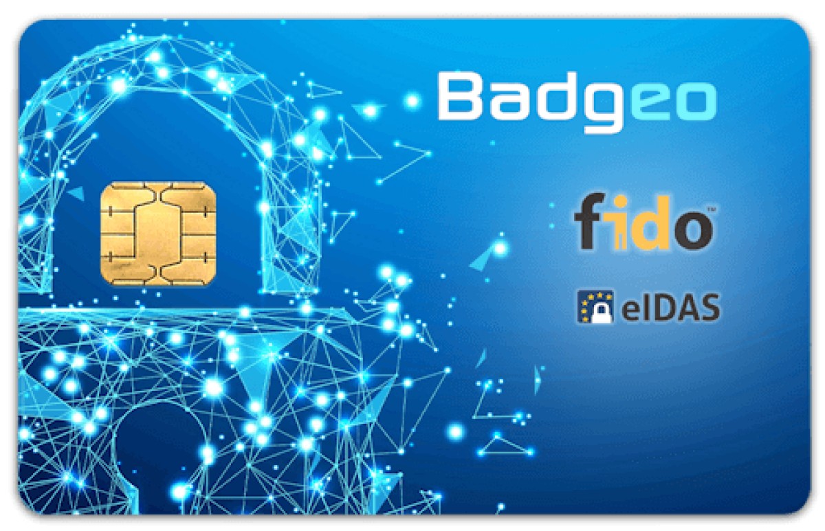 Badgeo FIDO2 QSCD contact smart card met middleware